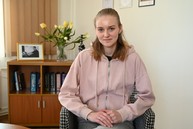 Zväčšiť fotografiu - Nezištná práca študentky prináša radosť a dobrú náladu
