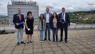 Zväčšiť fotografiu - Notebook si od župana prevzala kristínka z nového mesta nad váhom - Img 20210524 132852 1