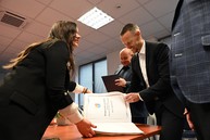 Zväčšiť fotografiu - Nová hokejová hala dostala ďalšie využitie pre viac ako 2-tisíc detí