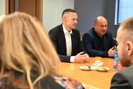 Zväčšiť fotografiu - Nová hokejová hala dostala ďalšie využitie pre viac ako 2-tisíc detí