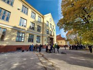Zväčšiť fotografiu - Novomestské gymnázium je už 50 rokov pridruženou školou unesco - 20211026_115547