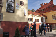 Zväčšiť fotografiu - Novomestské gymnázium je už 50 rokov pridruženou školou unesco - paciky (1 of 1)