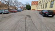 Zväčšiť fotografiu - Novomestské gymnázium má nový vstup do areálu školy - 20211124_102133