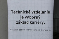 Zväčšiť fotografiu - Nový školský rok na dvoch stredných školách otvoril trenčiansky župan - IMG_1172