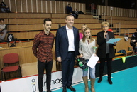 O pohár predsedu tsk premiérovo zabojovali aj dievčenské florbalové tímy stredných škôl - IMG_0102