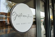 Zväčšiť fotografiu - O titul stavba roka bojuje vynovené gastrocentrum - TSK_vyjazdove_gastro_hokejovka_mini__69_of_102_