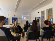 Zväčšiť fotografiu - Obchodná akadémia najlepšou školou epas 2020 - TSK_OA Prievidza_Ambasádorská škola EP (3)