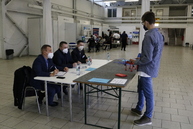 Zväčšiť fotografiu - Obľúbenej súťažnej prehliadky robotov sa zúčastnilo 52 tímov - _MG_9859