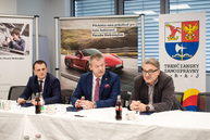 Zväčšiť fotografiu - Partnerstvo prehĺbili memorandom o spolupráci - TSK_porsche memorandum_mini (9 of 16)