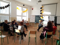Pedagógovia bánovského gymnázia sa učia metódy úspešnej komunikácie a prezentácie - 20190107_145409