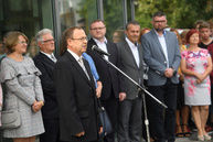 Po letných prázdninách žiakov privítala nová telocvičňa a jedna z najmodernejších školských budov - 20180903_TN_TSK_skoly_104w