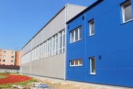 Po letných prázdninách žiakov privítala nová telocvičňa a jedna z najmodernejších školských budov - IMG_9611