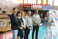 Po stredoškolákoch spoznáme školského majstra slovenska vo florbale aj medzi žiakmi základných škôl. v trenčíne odštartovali celoslovenské majstrovstvá. - IMG_2055