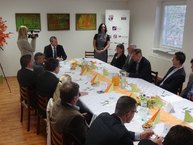 Podpísali prvé memorandum o spolupráci v trenčíne, v poradí už piate v rámci trenčianskeho samosprávneho kraja - DSC02648