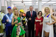 Pozíciu národného ambasádora odborného vzdelávania a prípravy bude v roku 2018 zastávať trenčiansky župan - 20171026_TN_Stredoskolak_003r