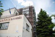 Zväčšiť fotografiu - Práce na obchodnej akadémii v trenčíne komplikuje nezodpovedný dodávateľ - TSK_KD máj_mini (154 of 232)