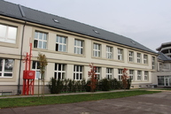 Púchovské gymnázium oslavuje sedemdesiatku, škola začínala v obecnej čitárni - GYMNAZIUM_PU__3_