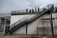 Zväčšiť fotografiu - Púchovské gymnázium s originálnym športoviskom - 20230522_TSK_208w