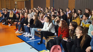 Zväčšiť fotografiu - Riaditeľky župných stredných škôl sú súčasťou programu komenského inštitútu - OA PB