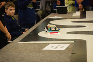 Zväčšiť fotografiu - Robotika nie je tabu ani pre dievčatá - TSK_TRD_2023_mini-54