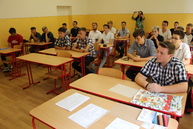 S posledným zvonením a vysvedčením v rukách sa školáci rozbehli v ústrety letným prázdninám - IMG_7611