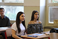 S vysvedčeniami v rukách sa študenti župných stredných škôl vydali na dvojmesačné prázdniny - IMG_6815