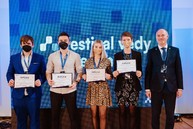 Zväčšiť fotografiu - Šikovní vedci rastú aj v trenčianskom kraji - VITAZI EUCYS