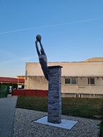 Zväčšiť fotografiu - Soche prinavrátili staronový význam - 20220119_155444