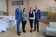 Soš strojnícka v bánovciach nad bebravou sa pýši moderným robotizovaným pracoviskom - IMG_7747