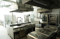 Zväčšiť fotografiu - Spojená škola v púchove privíta nový školský rok v zrekonštruovanej jedálni a dielňach - 20200807_PU_spojena skola_026w