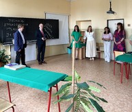 Zväčšiť fotografiu - Spoznali sme prvých absolventov technického odboru spracovania plastov - IMG_3422 (2)