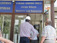 Stredná odborná škola v bánovciach nad bebravou sa rekonštruuje podľa plánu - 001