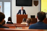 Zväčšiť fotografiu - Stredoškoláci ponúkli svoj pohľad, ako zlepšiť školské prostredie