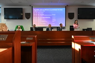 Zväčšiť fotografiu - Stredoškolák hostil vzácnu návštevu, na jilemáku pribudol nový výťah