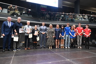 Zväčšiť fotografiu - Stredoškolák hostil vzácnu návštevu, na jilemáku pribudol nový výťah