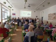 Zväčšiť fotografiu - Študenti ako osobní mentori seniorom