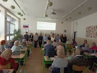 Zväčšiť fotografiu - Študenti ako osobní mentori seniorom
