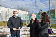 Zväčšiť fotografiu - Študenti gymnázia ľ. štúra v trenčíne sa stravujú vo vynovenej jedálni - DSC_0829