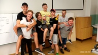 Zväčšiť fotografiu - Študenti z myjavy chcú dobyť svet, pomôžete im? - Foto 3 výzva 