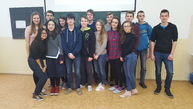 Tradície svojich krajín priblížili bánovským gymnazistom 4 stážistky z brazílie aj čľr - Cathrine_Anindya_septima