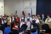 Trenčianska univerzita alexandra dubčeka v trenčíne udelila čestný titul doctor honoris causa dvom významným osobnostiam akademického a vedeckého života - IMG_8533