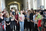 Trenčianske gymnázium ľ. štúra sa pridalo k 56 najlepším frankofónnym bilingválnym školám na svete - B