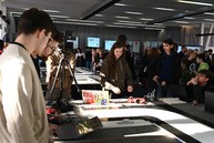 Zväčšiť fotografiu - Trenčiansky robotický deň s rekordným počtom škôl a robotov
