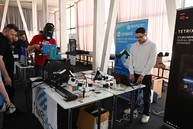 Zväčšiť fotografiu - Trenčiansky robotický deň s rekordným počtom škôl a robotov