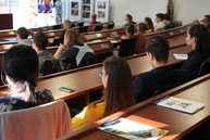 Trenčiansky samosprávny kraj oživil myšlienku stredoškolského parlamentu. ten má mladých ľudí podnietiť k participácii na veciach verejných - IMG_6689