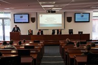 Trenčiansky samosprávny kraj oživil myšlienku stredoškolského parlamentu. ten má mladých ľudí podnietiť k participácii na veciach verejných - IMG_6715