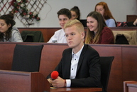 Trenčiansky samosprávny kraj oživil myšlienku stredoškolského parlamentu. ten má mladých ľudí podnietiť k participácii na veciach verejných - IMG_6763