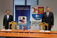 Trenčiansky samosprávny kraj rozbieha spoluprácu so slovenským zväzom ľadového hokeja - IMG_6820