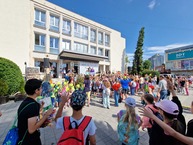 Zväčšiť fotografiu - Týždeň paralympijského športu v kraji vyvrcholil župnou paralympiádou - 20230628_093807