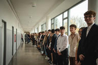 Zväčšiť fotografiu - Unikátna škola získala prezidentskú zelenú pečať - TSK_prezidentská pečať_SPŠ TN_mini-25